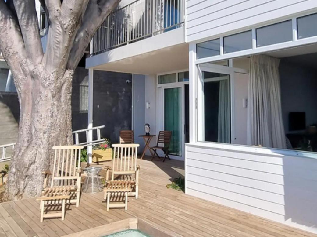 The Dragon Tree Guesthouse Kalk Bay Exterior photo