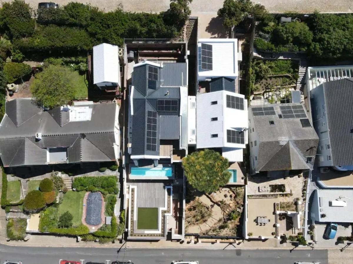 The Dragon Tree Guesthouse Kalk Bay Exterior photo